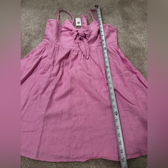 Old Navy Pink Fit & Flare Smocked Tie Front Linen Blend Sundress- Medium Petite - Picture 4 of 10